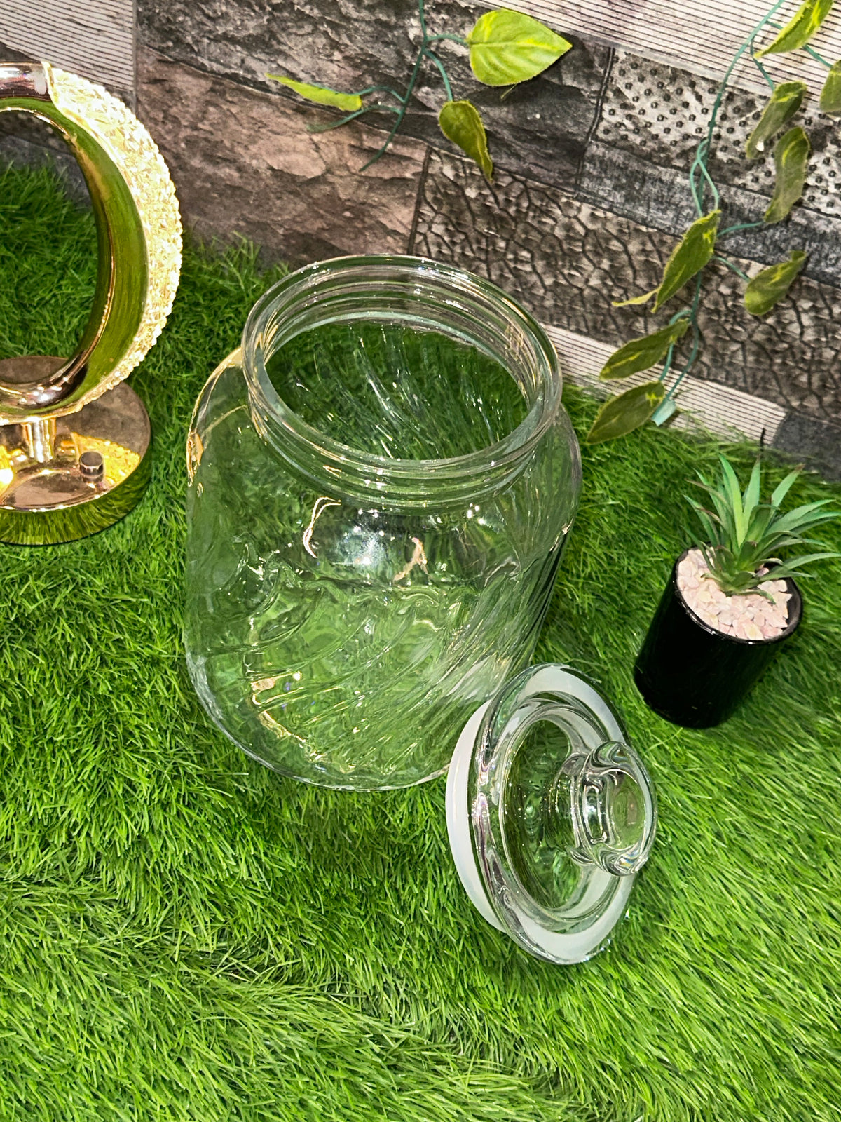 Daily Clink | Elegant 2.2L Glass Storage Jar