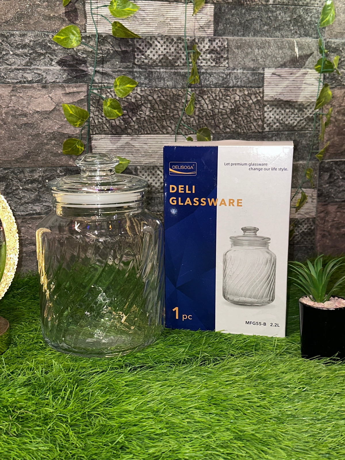 Daily Clink | Elegant 2.2L Glass Storage Jar